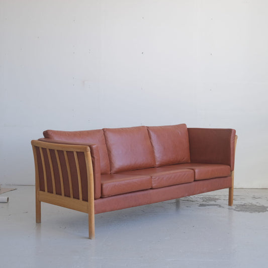 *RESERVED* Danish vintage sofa, 3-seater cognac