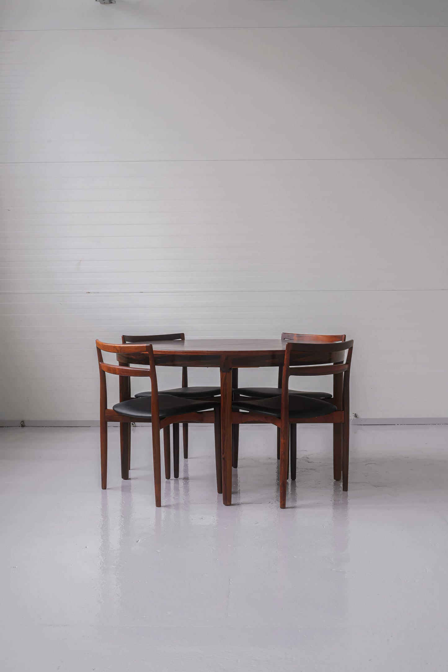 Harry Østergaard dining table, Randers MØbelfabrik, Denmark - Reserved