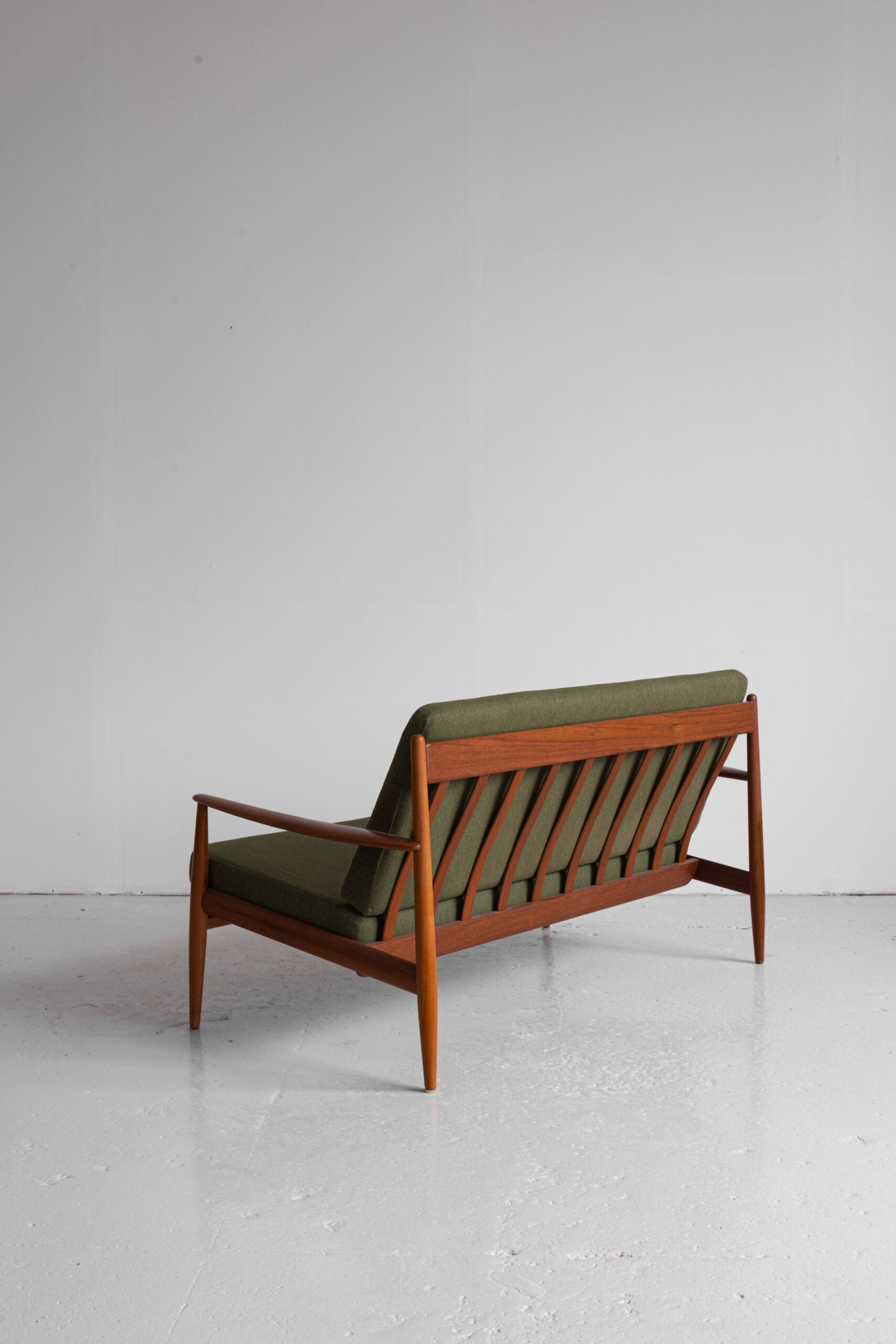 Grete Jalk Sofa