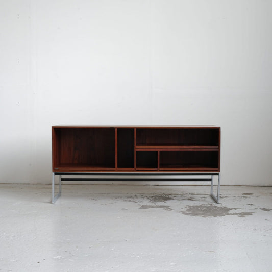 Bang &amp; Olufsen: Rosewood stereo bench, large model, 1960s