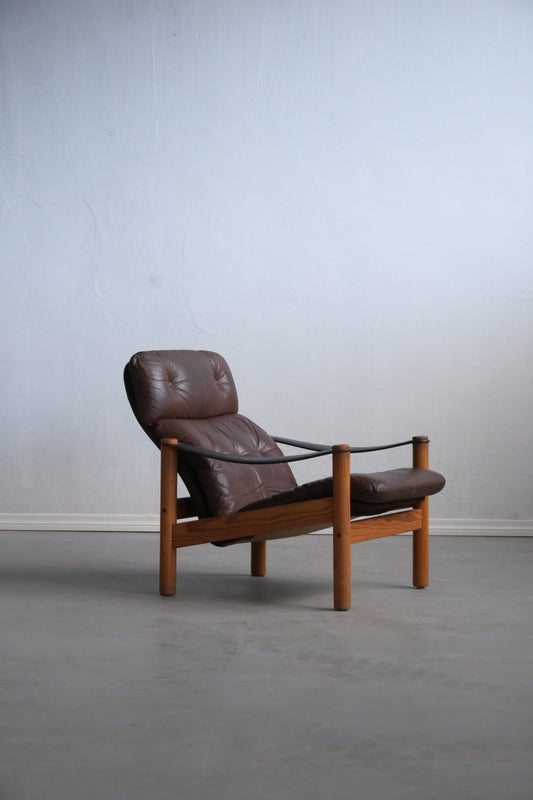 Ebbe Gehl & Søren Nissen. Armchair, model 'BEO'