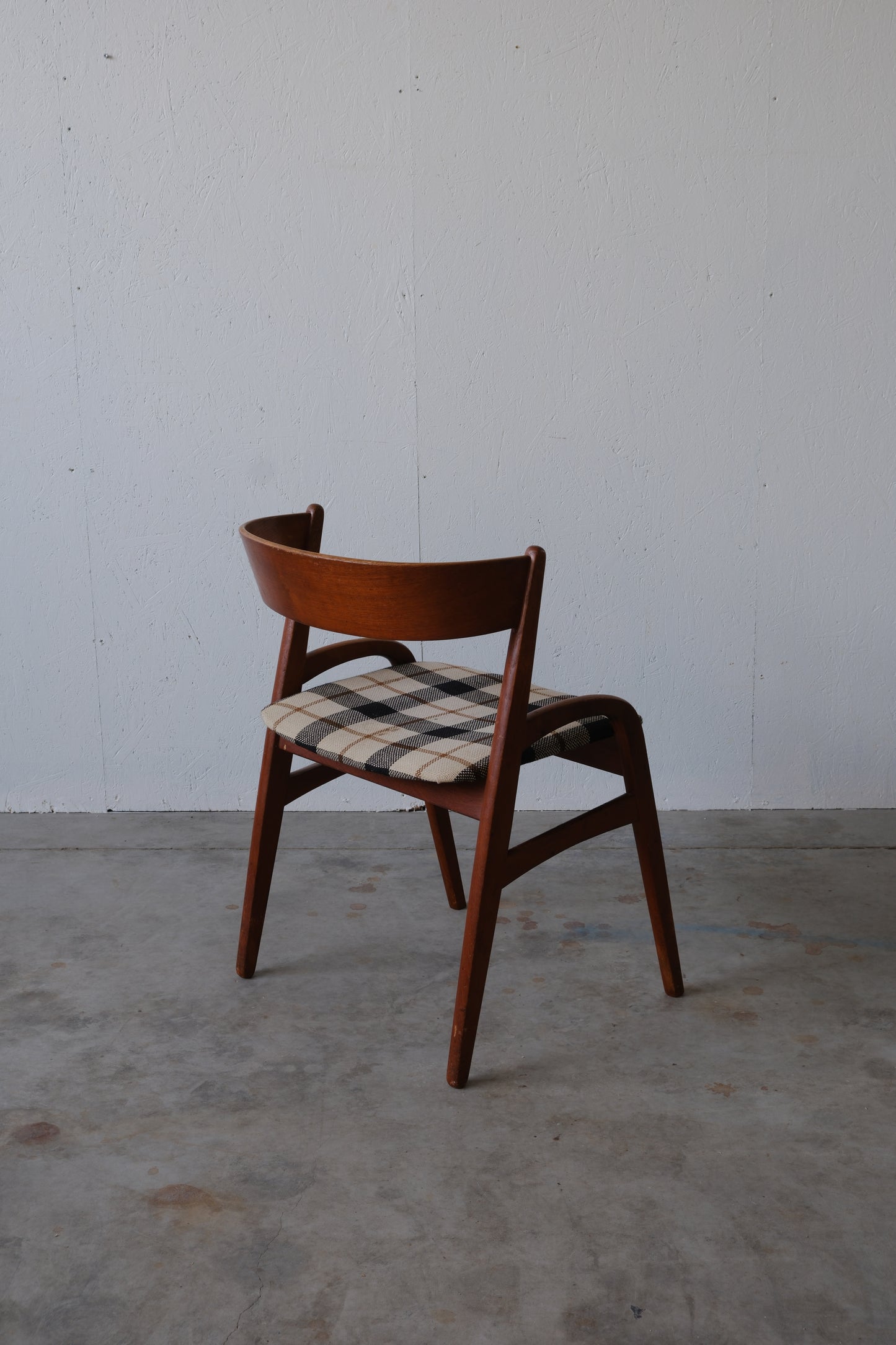 Danish chair