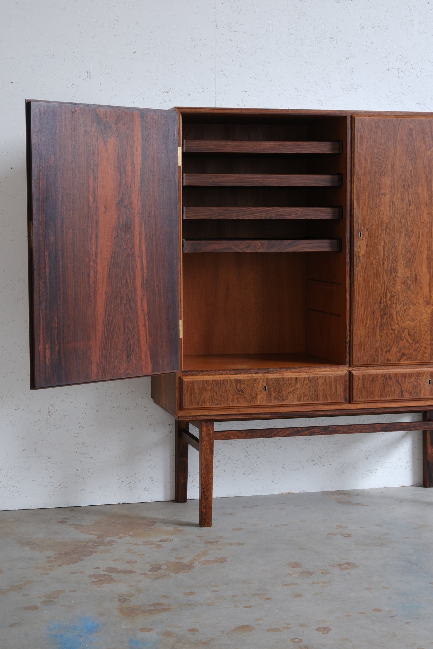 Danish Rosewood Cabinet, Heltborg Møbelfabrik