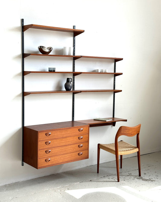 Kai Kristiansen wall unit [RESERVED]