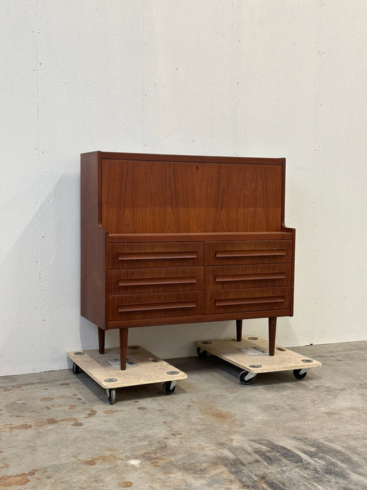 Danish bureau