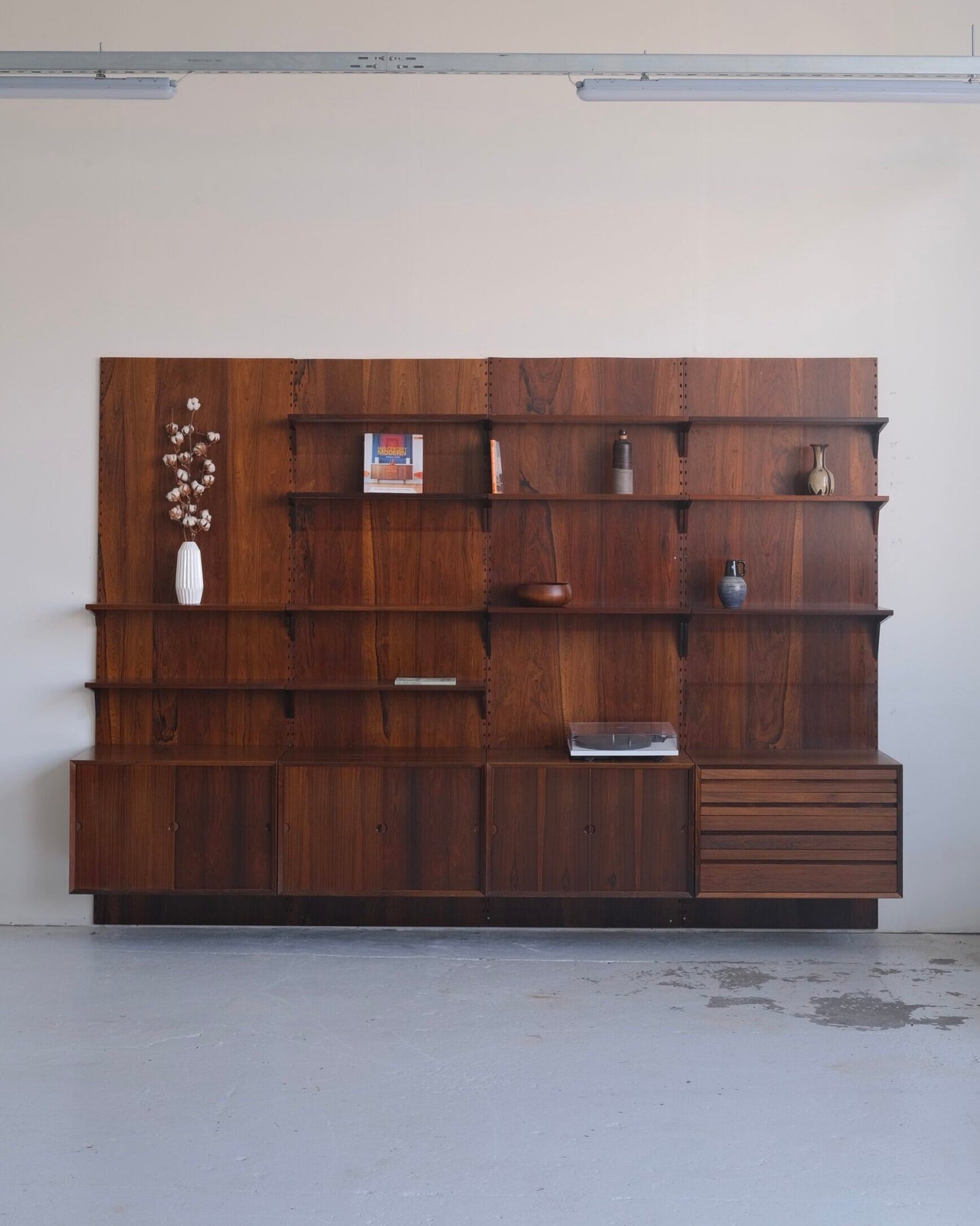 *RESERVED* Poul Cadovius Wall unit