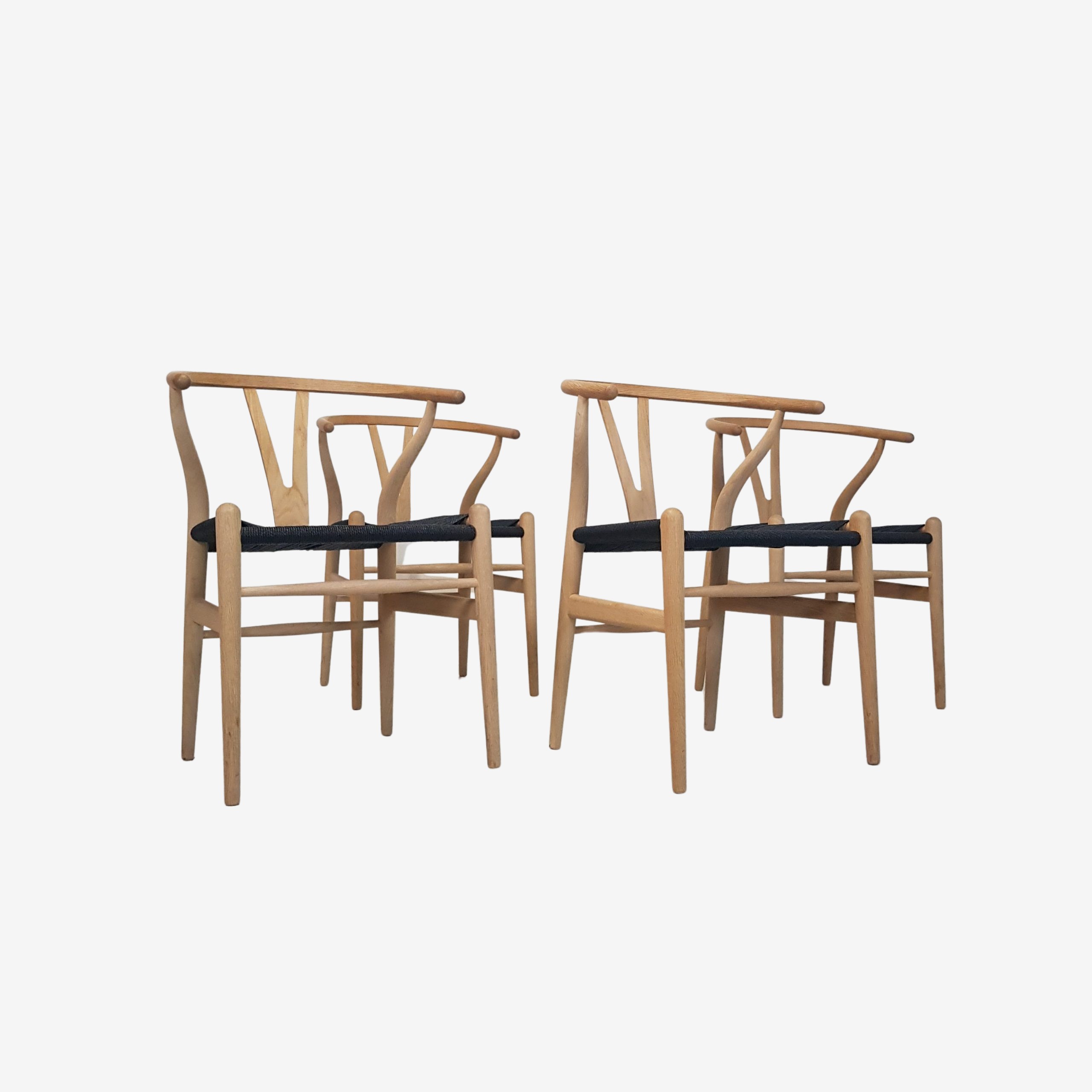 Dining table chair | CH24 Y- Stol | Hans J. Wegner | Eg