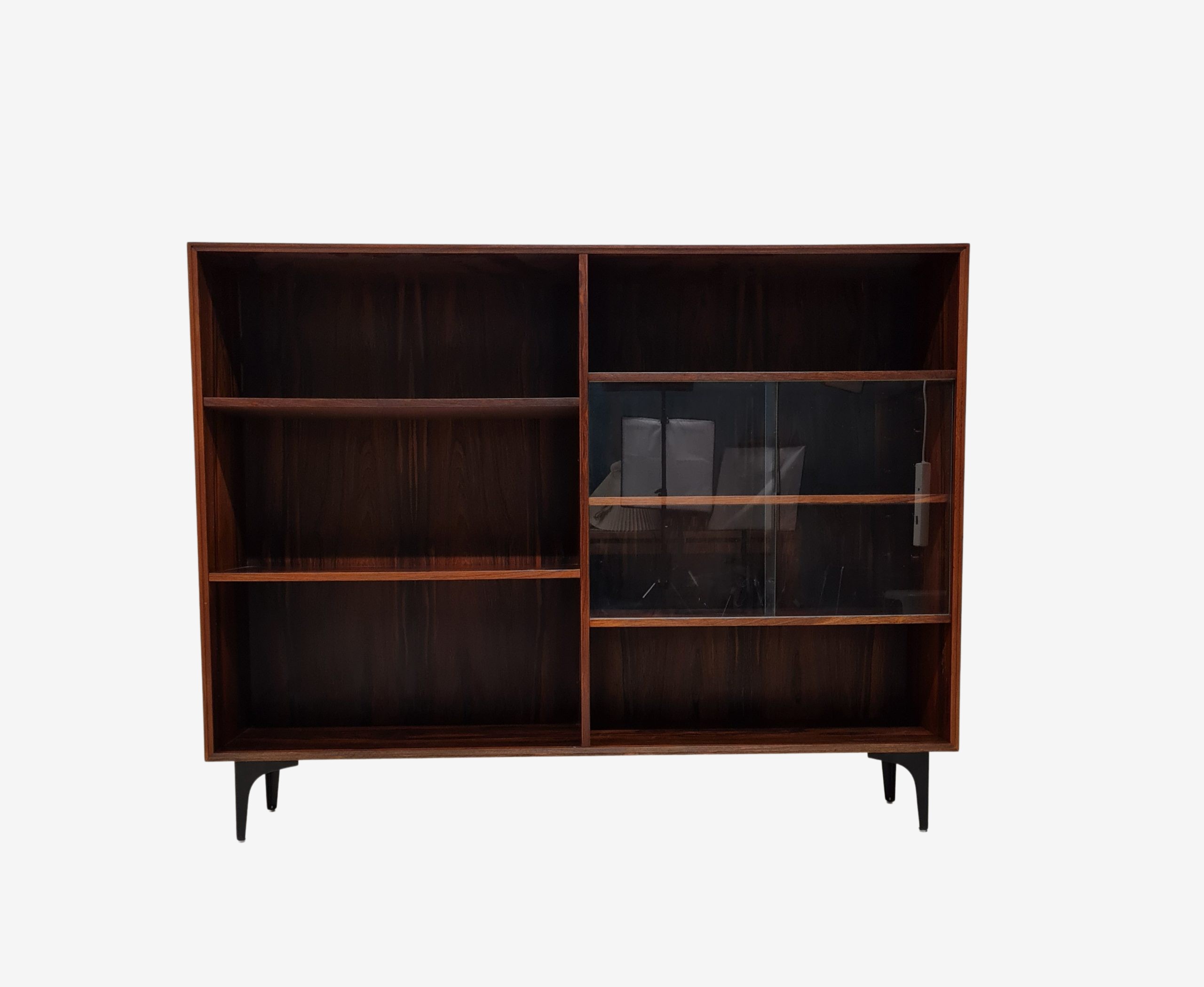 Bookcase | Rosewood | New legs