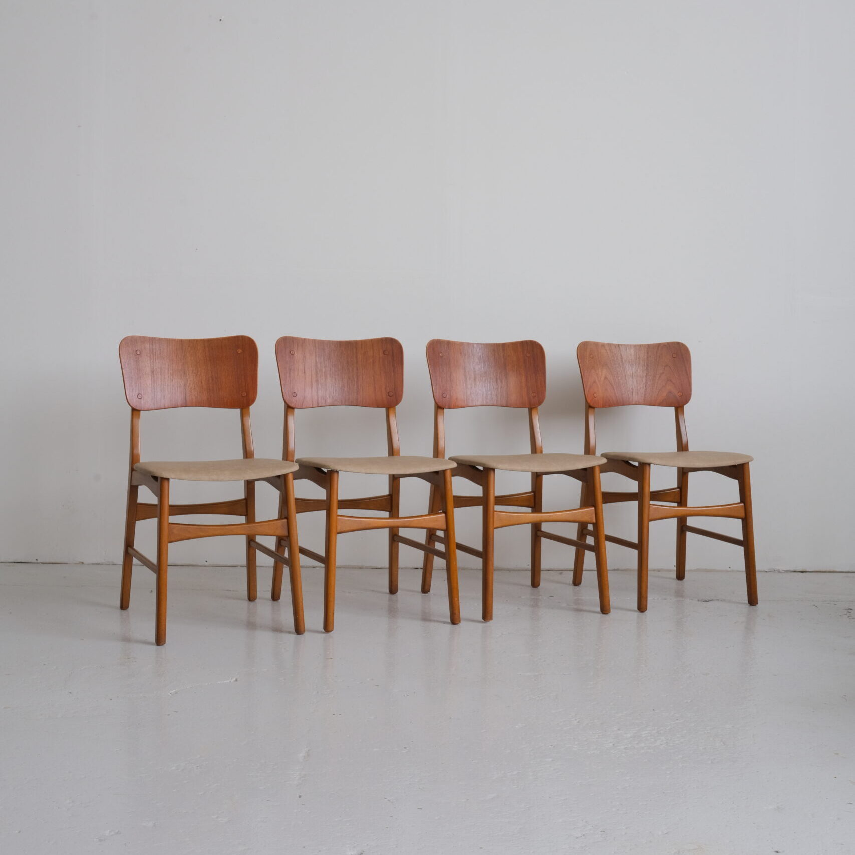 Boltinge Stolefabrik teak chairs